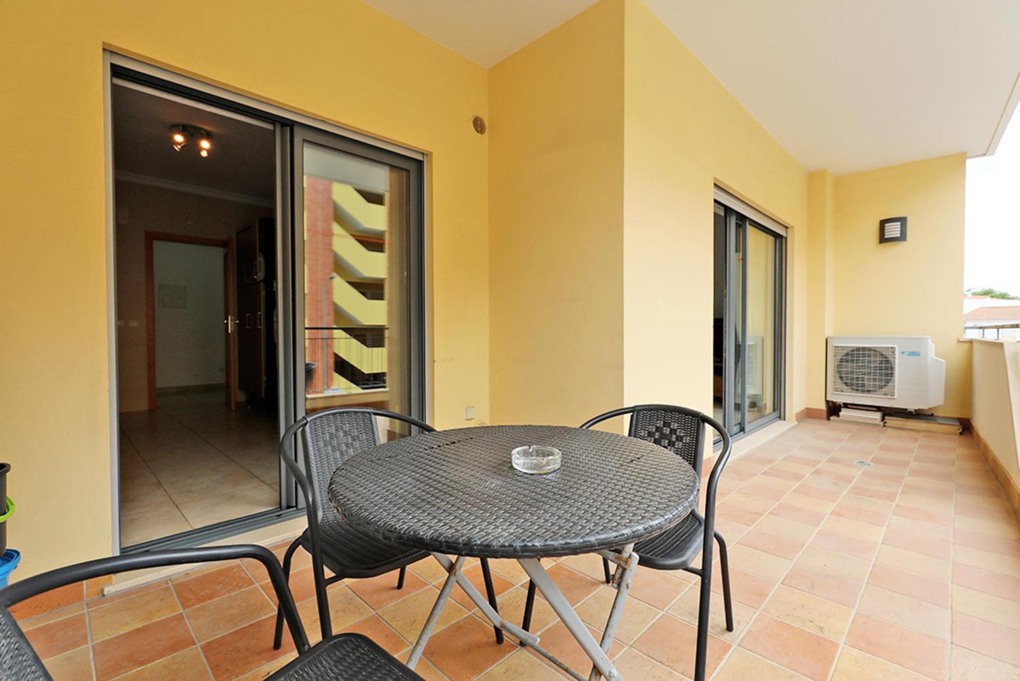 Lagos Central Wellness Habitación foto
